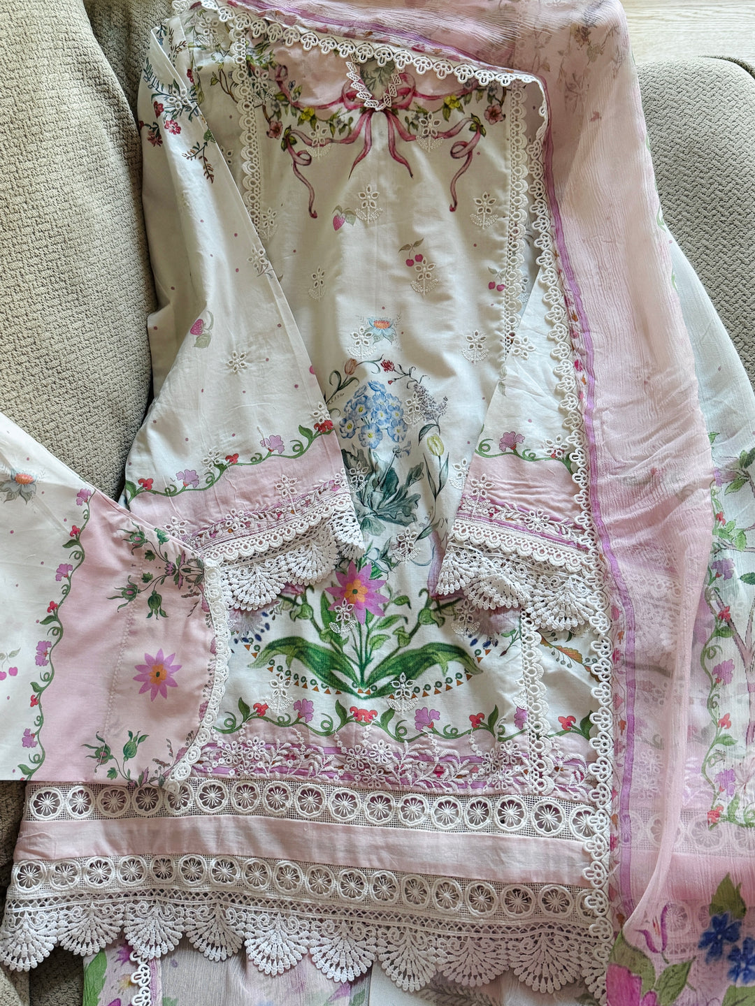 ANSAB JAHANGIR CHIKAN EDIT COVEN