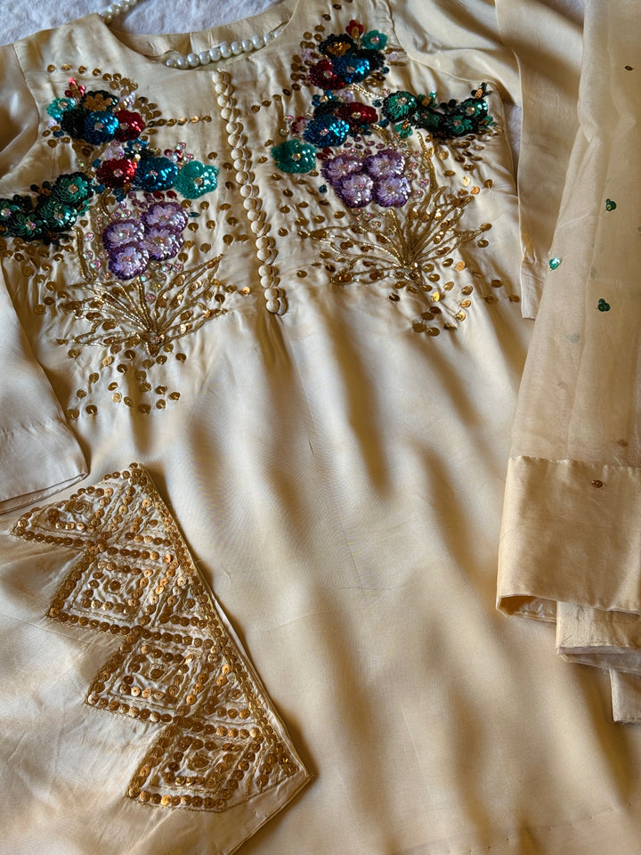 MUSE INSPIRED SILK FARSHI SHALWAR FRSH10