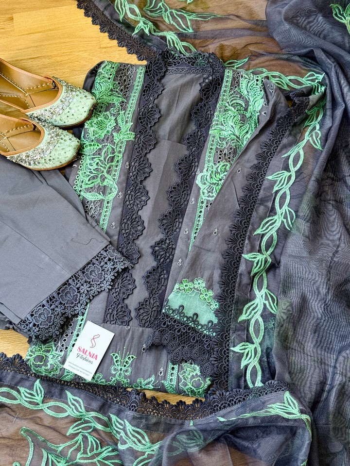 SOBIA NAZIR LUXURY COLLECTION SNLL3B