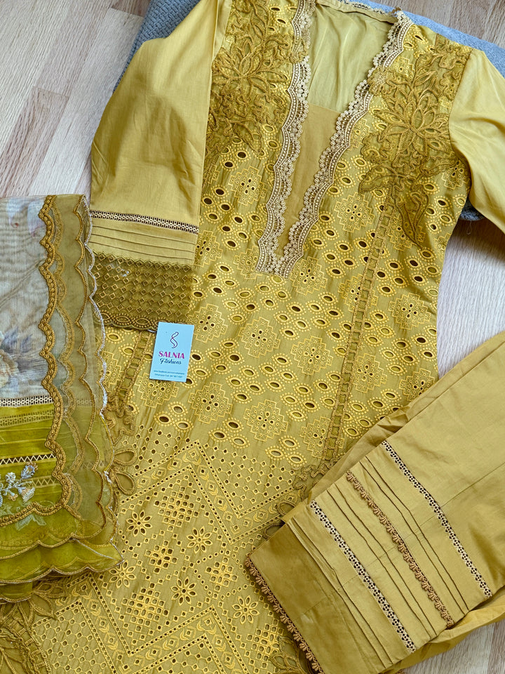 SOBIA NAZIR LUXURY COLLECTION SNLL1A