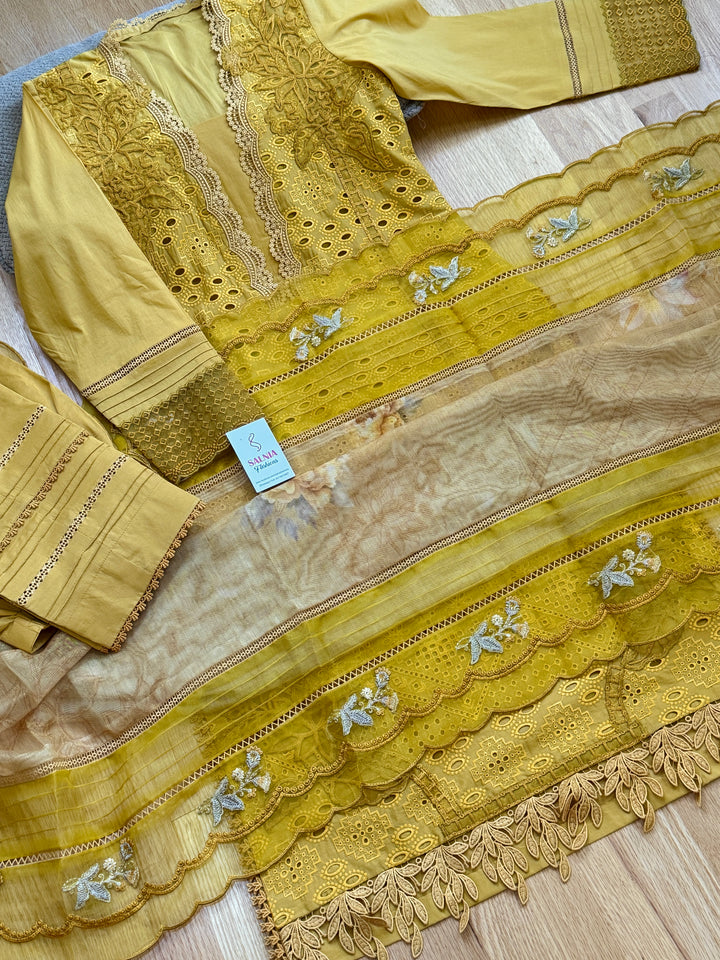 SOBIA NAZIR LUXURY COLLECTION SNLL1A