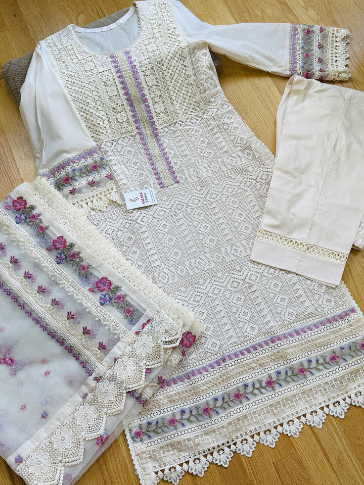 SOBIA NAZIR LUXURY COLLECTION SNLL11B