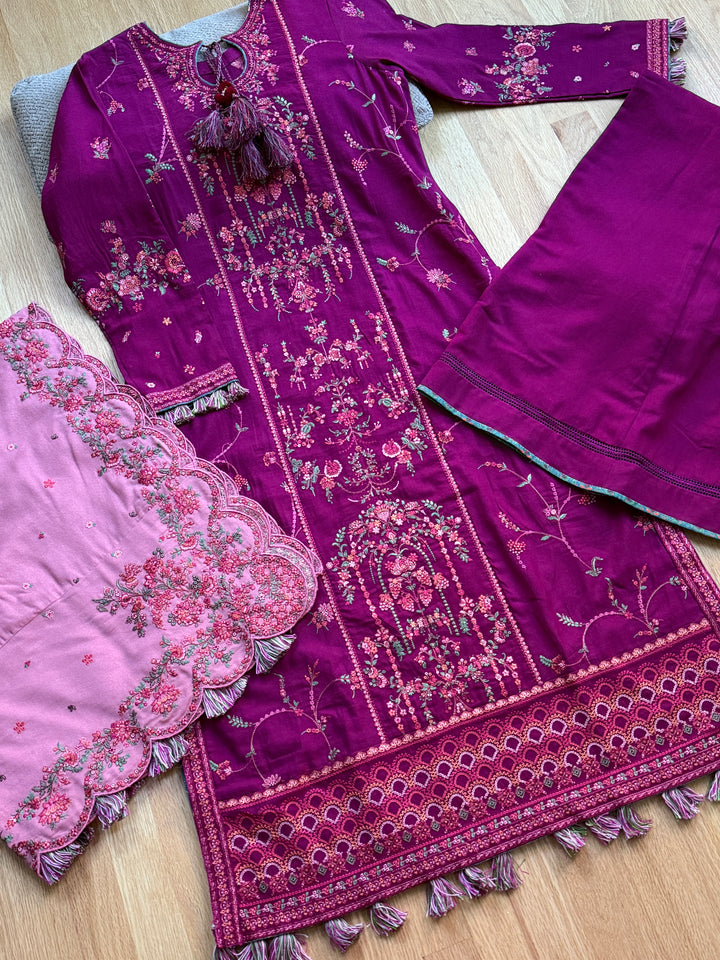 HUSSAIN REHAR WINTER COLLECTION AMANI HRSF07