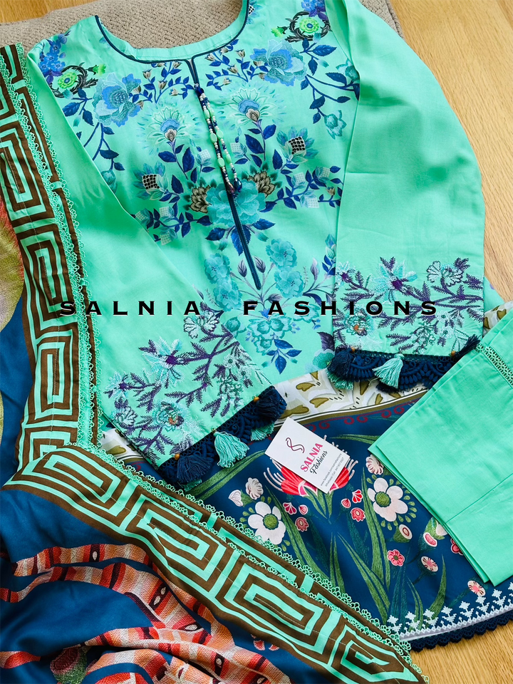 SANA SAFINAZ WINTER MUZLIN 22A