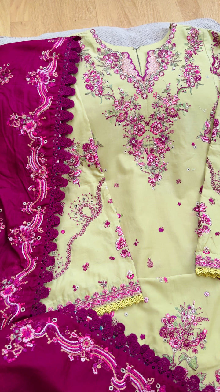 HUSSAIN REHAR LUXURY LAWN COLLECTION MINTED