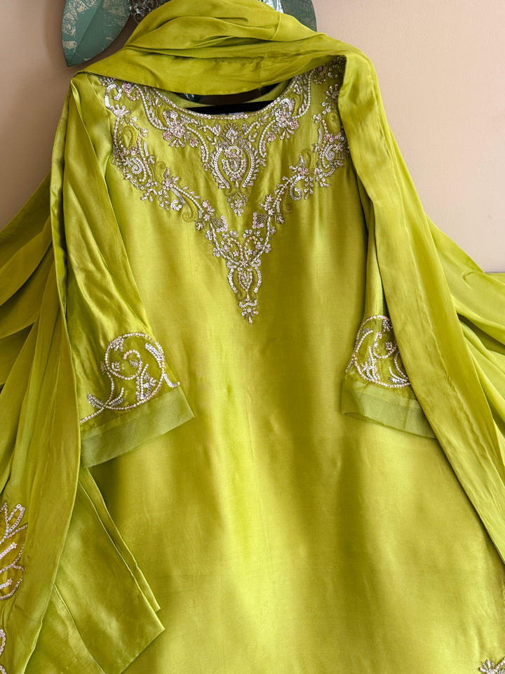 HEAVY PURE SILK CUSTOM PARTYWEAR MUSF01