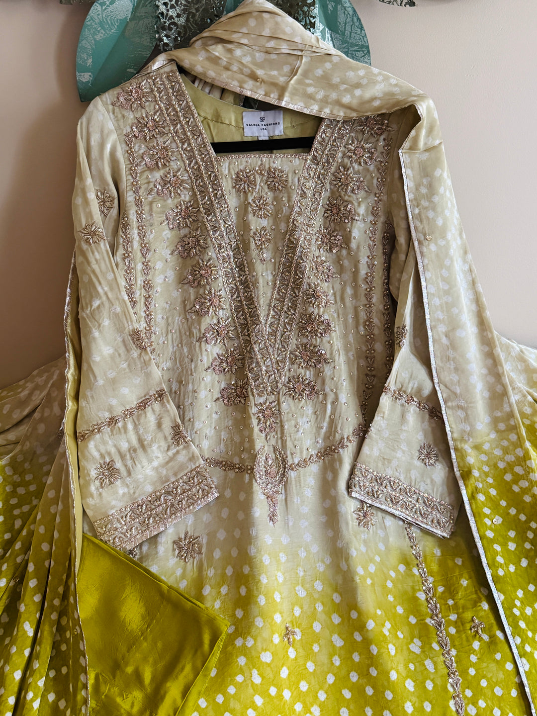 PURE SILK CHUNRI SUIT(CUSTOM SERIES) SFCH03