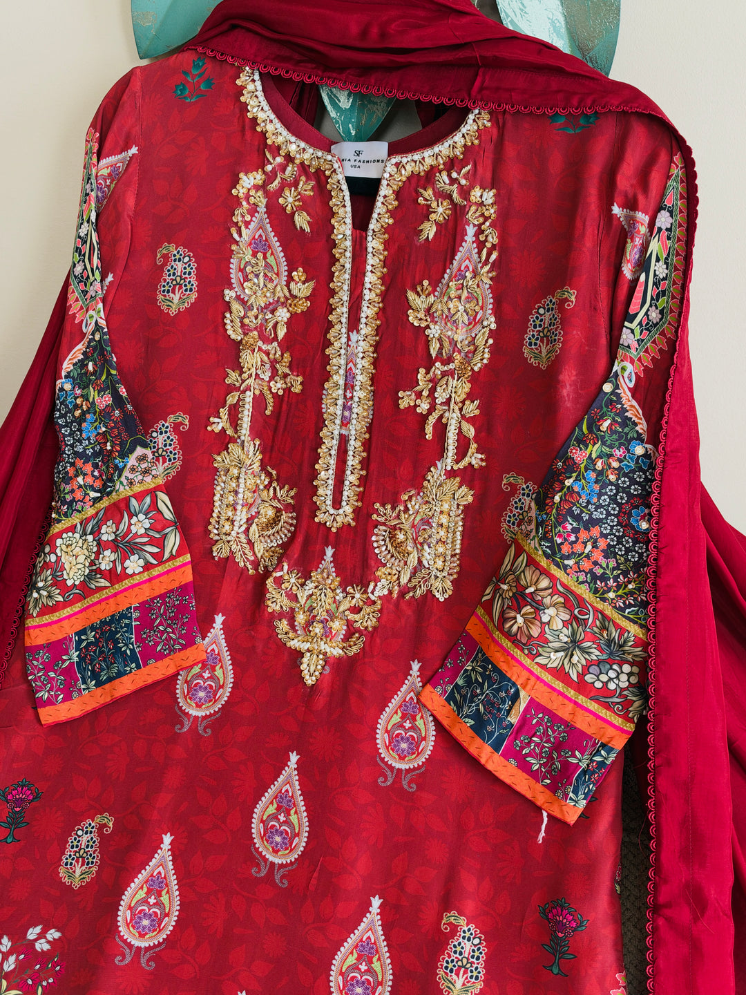 HANDWORK PURE CREPE SILK KAFTAN SET SFKF45