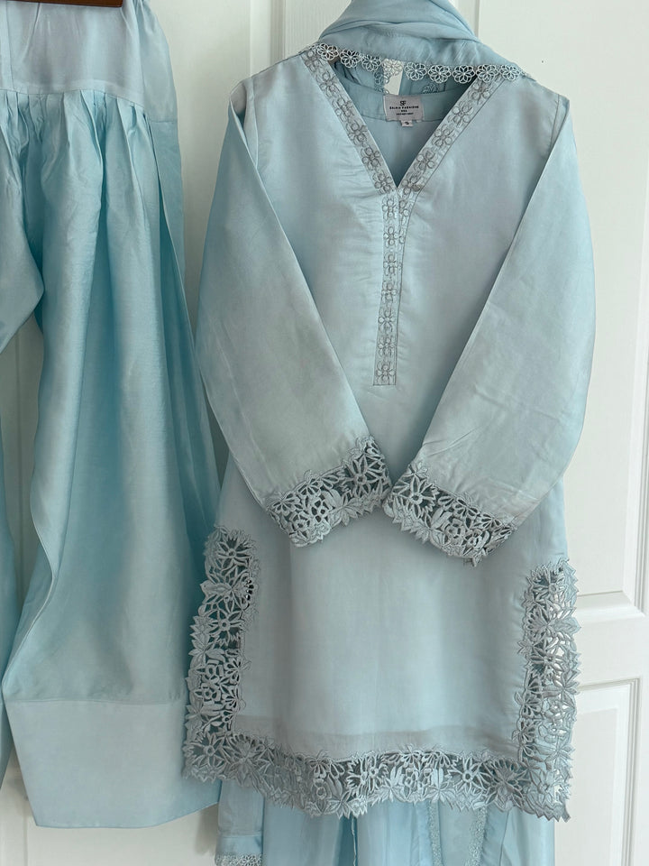 EMBROIDERED CUTWORK SHEESHA SILK FARSHI SHALWAR FRSH25