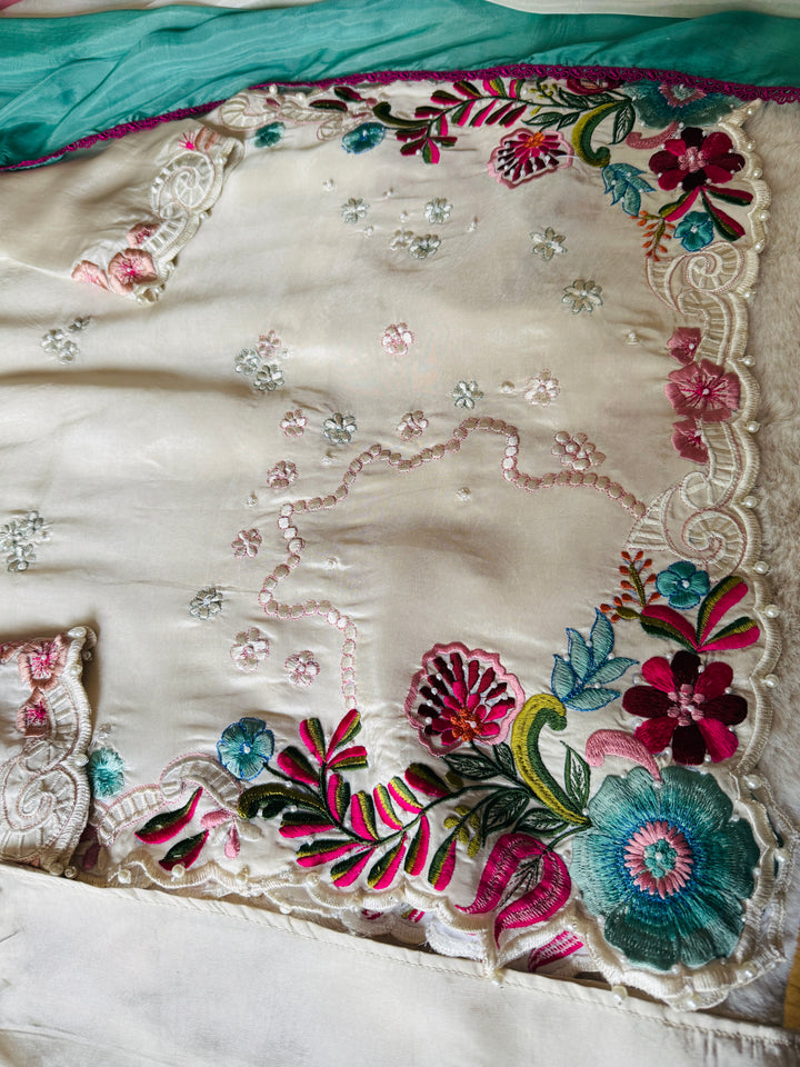 CUTWORK EMBROIDERED PURE SILK SUIT CTSH03