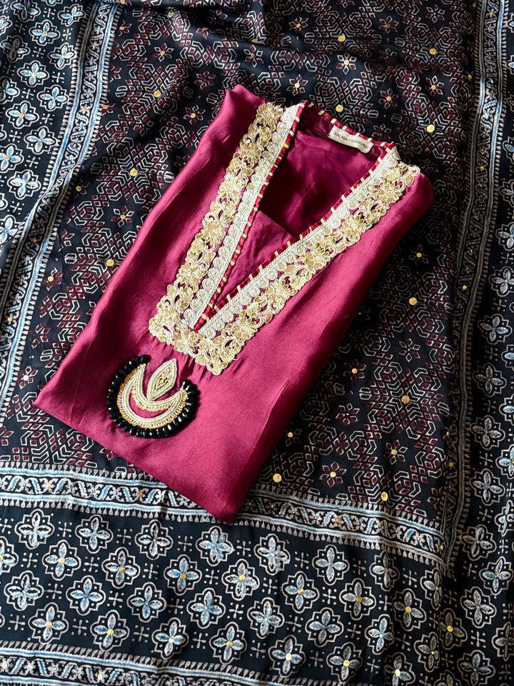 PURE SILK AJRAK SUIT AJSF05