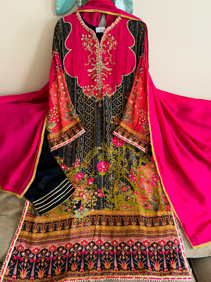 HANDWORK PURE CREPE SILK KAFTAN SET SFKF48
