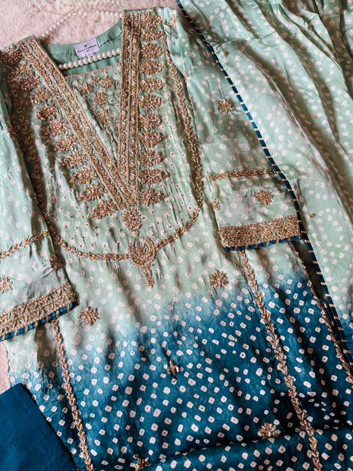 PURE SILK CHUNRI SUIT(CUSTOM SERIES) SFCH01