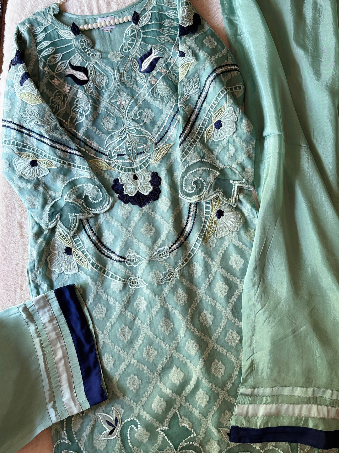 EMBROIDERED CUTWORK APPLIQUE KHAADI JAQUARD SUIT FRSH72