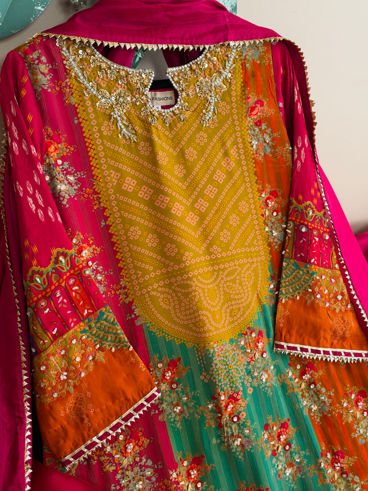 HANDWORK PURE CREPE SILK KAFTAN SET SFKF42
