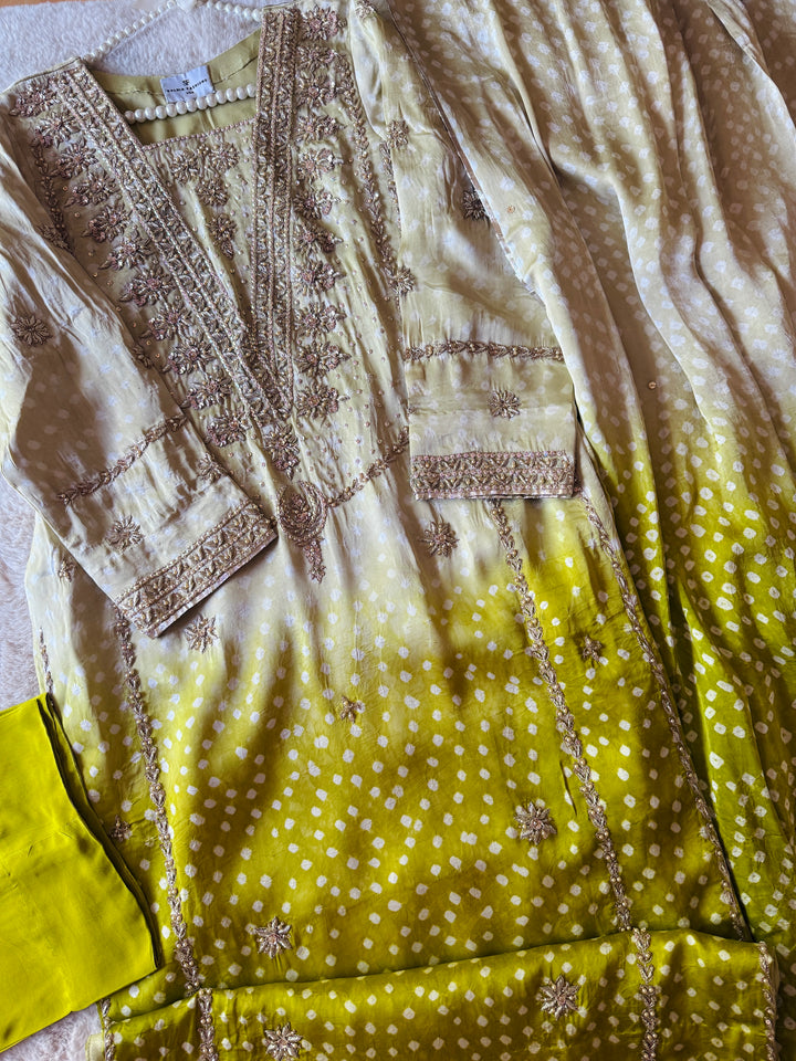 PURE SILK CHUNRI SUIT(CUSTOM SERIES) SFCH03