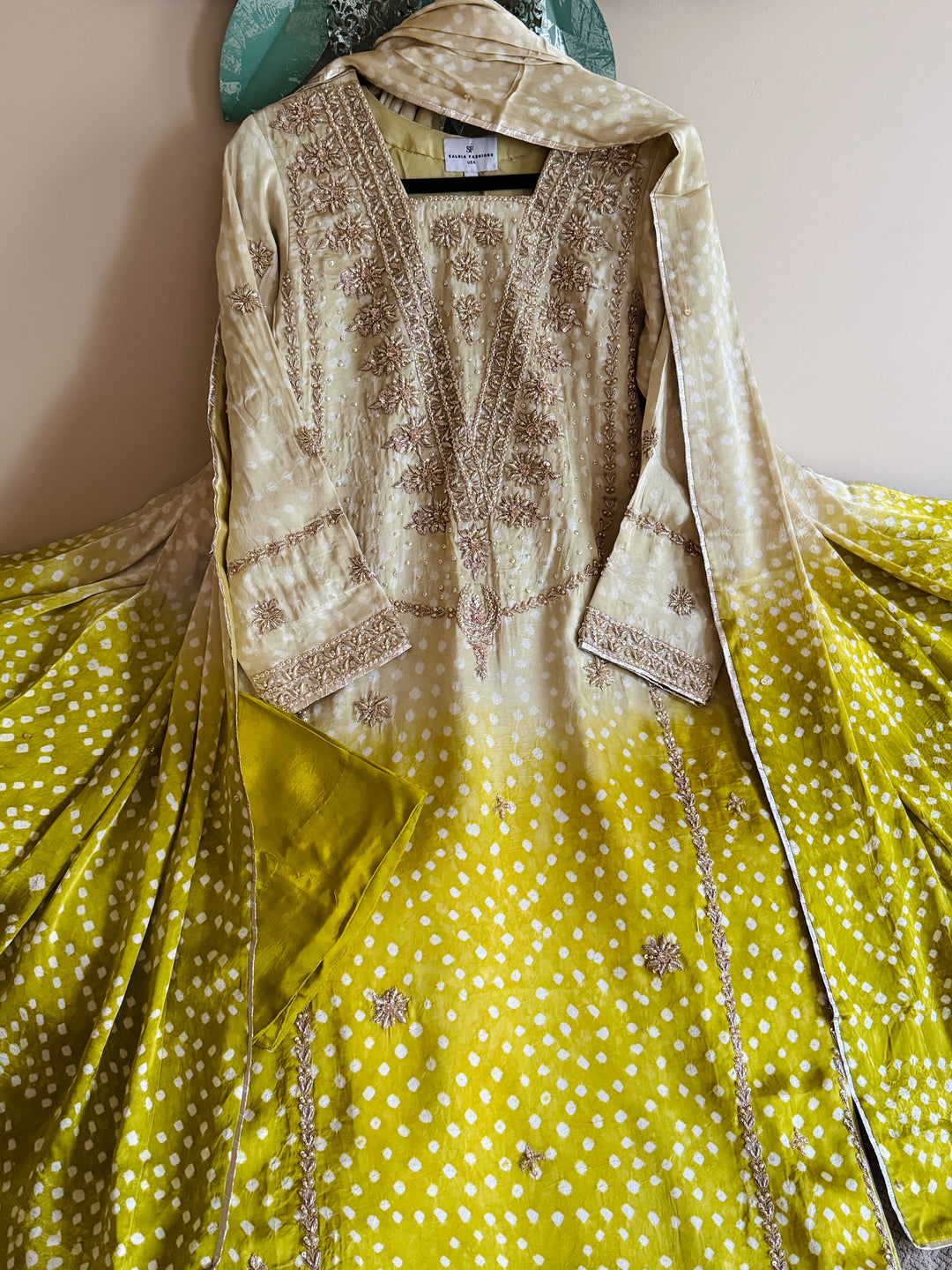 PURE SILK CHUNRI SUIT(CUSTOM SERIES) SFCH03