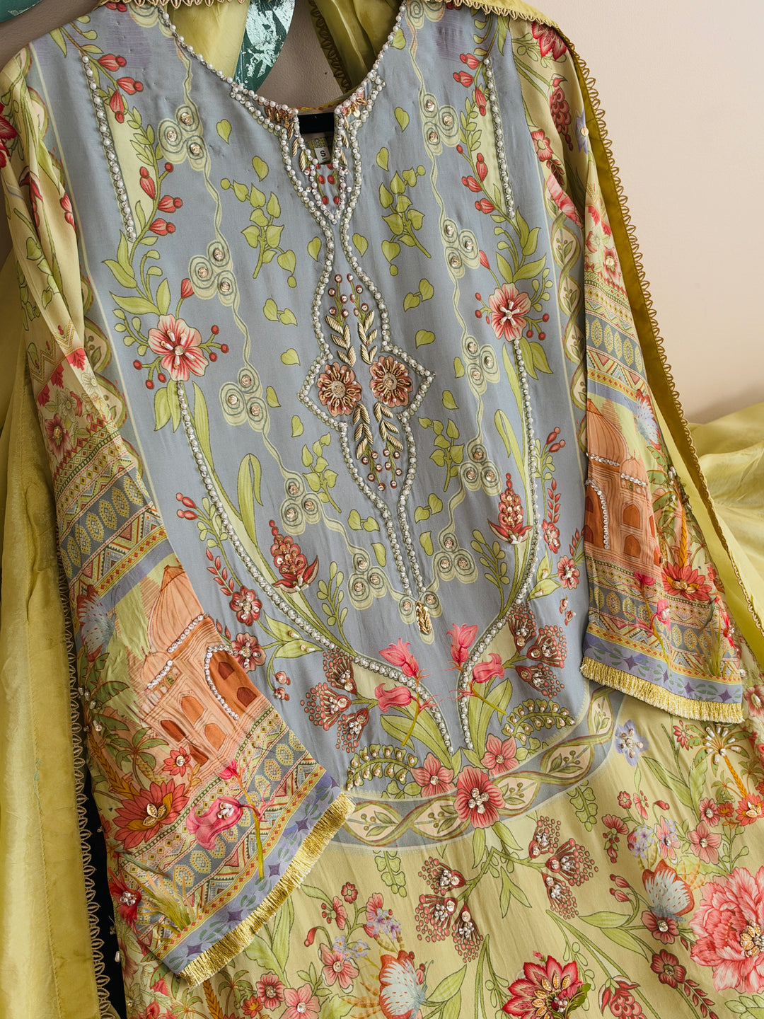 HANDWORK PURE CREPE SILK KAFTAN SET SFKF55