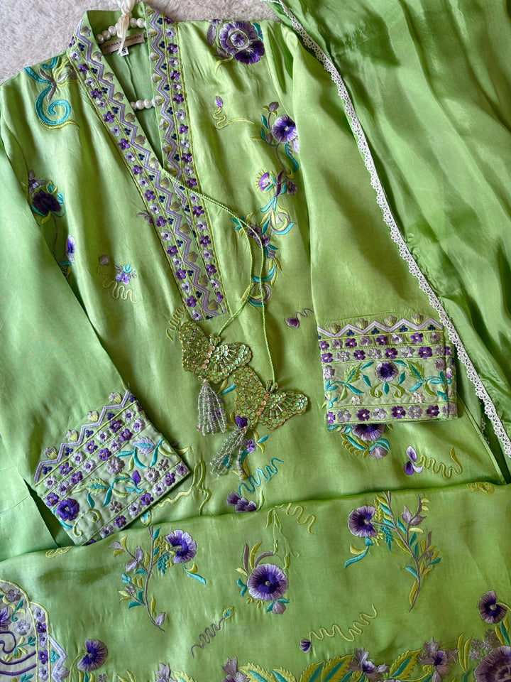 APPLIQUE EMBROIDERED SILK KAFTAN SFKF48