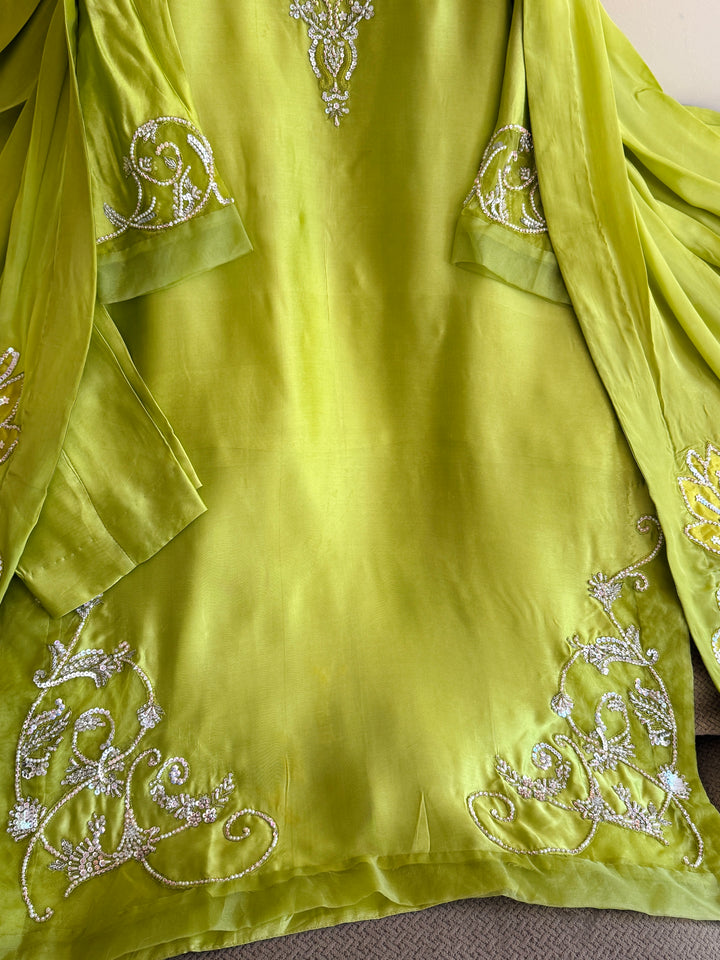 HEAVY PURE SILK CUSTOM PARTYWEAR MUSF01