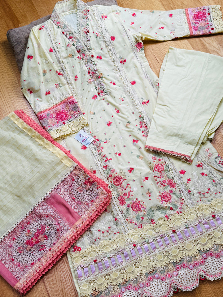 QALAMKAR LUXURY LAWN SOPHIA