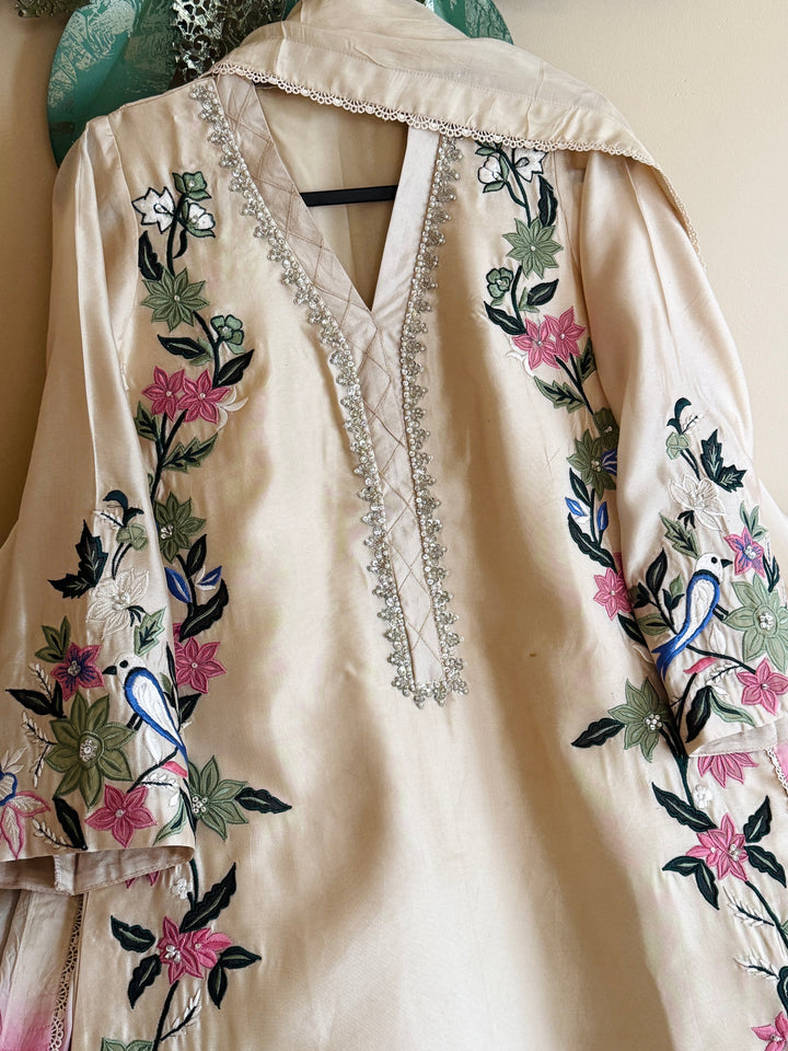 APPLIQUE EMBROIDERED SILK KAFTAN SFKF35