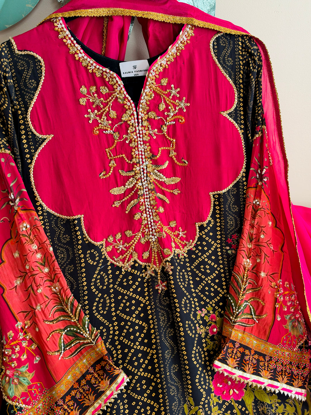 HANDWORK PURE CREPE SILK KAFTAN SET SFKF48