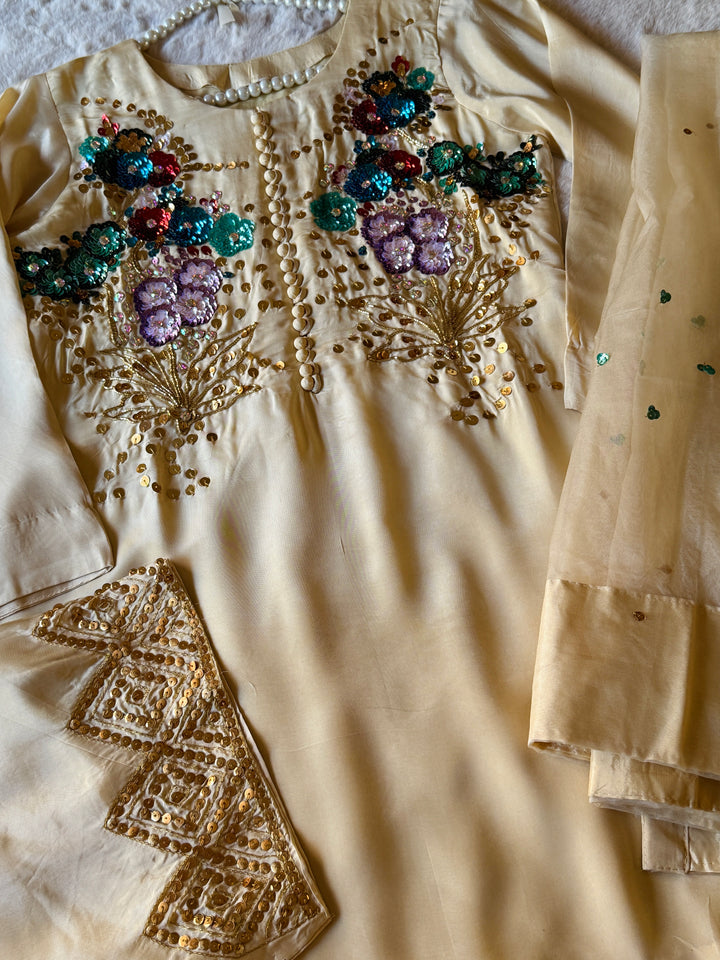 MUSE INSPIRED SILK FARSHI SHALWAR FRSH10