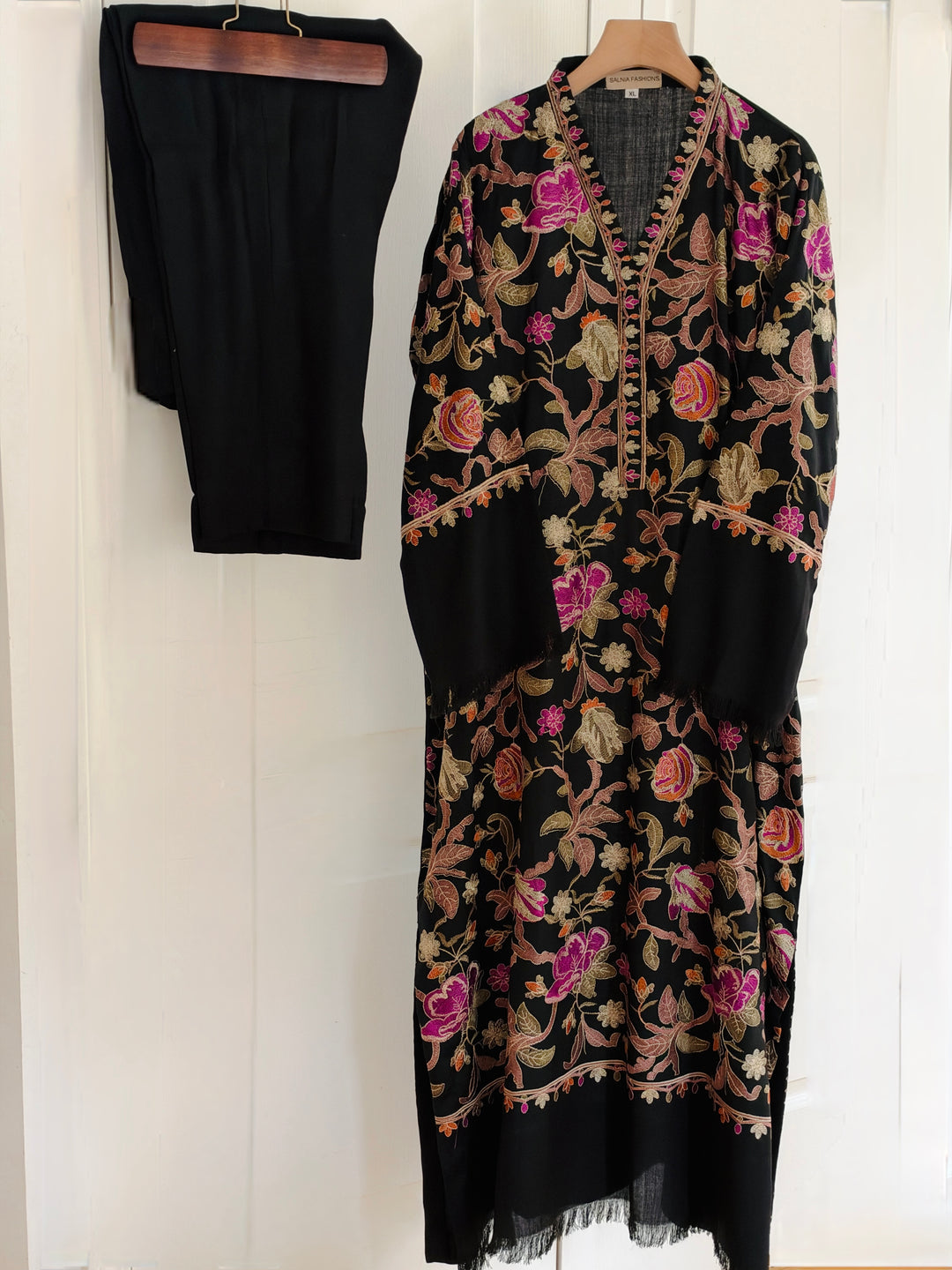 AARI EMBROIDERED PASHMINA KAFTAN SFP19