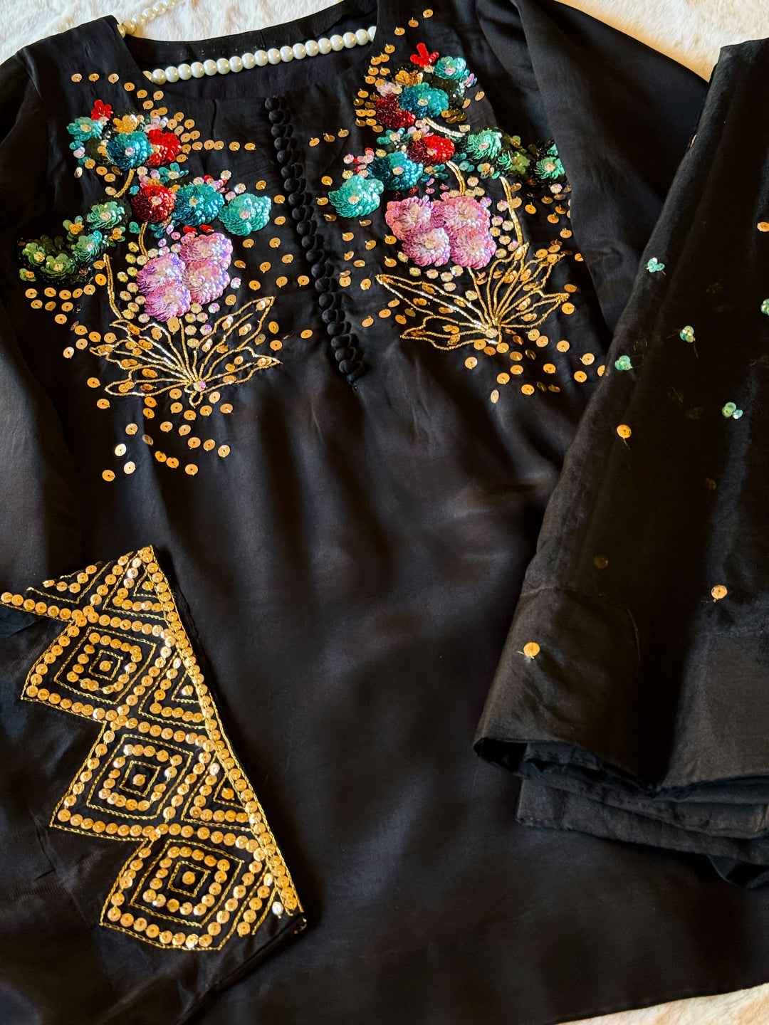 MUSE INSPIRED SILK FARSHI SHALWAR FRSH13