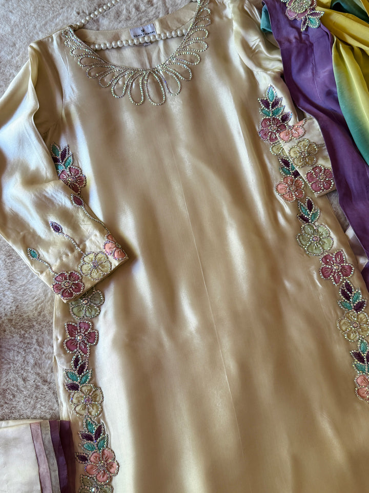PURE SHEESHA SILK CUSTOM PARTYWEAR MUSF16