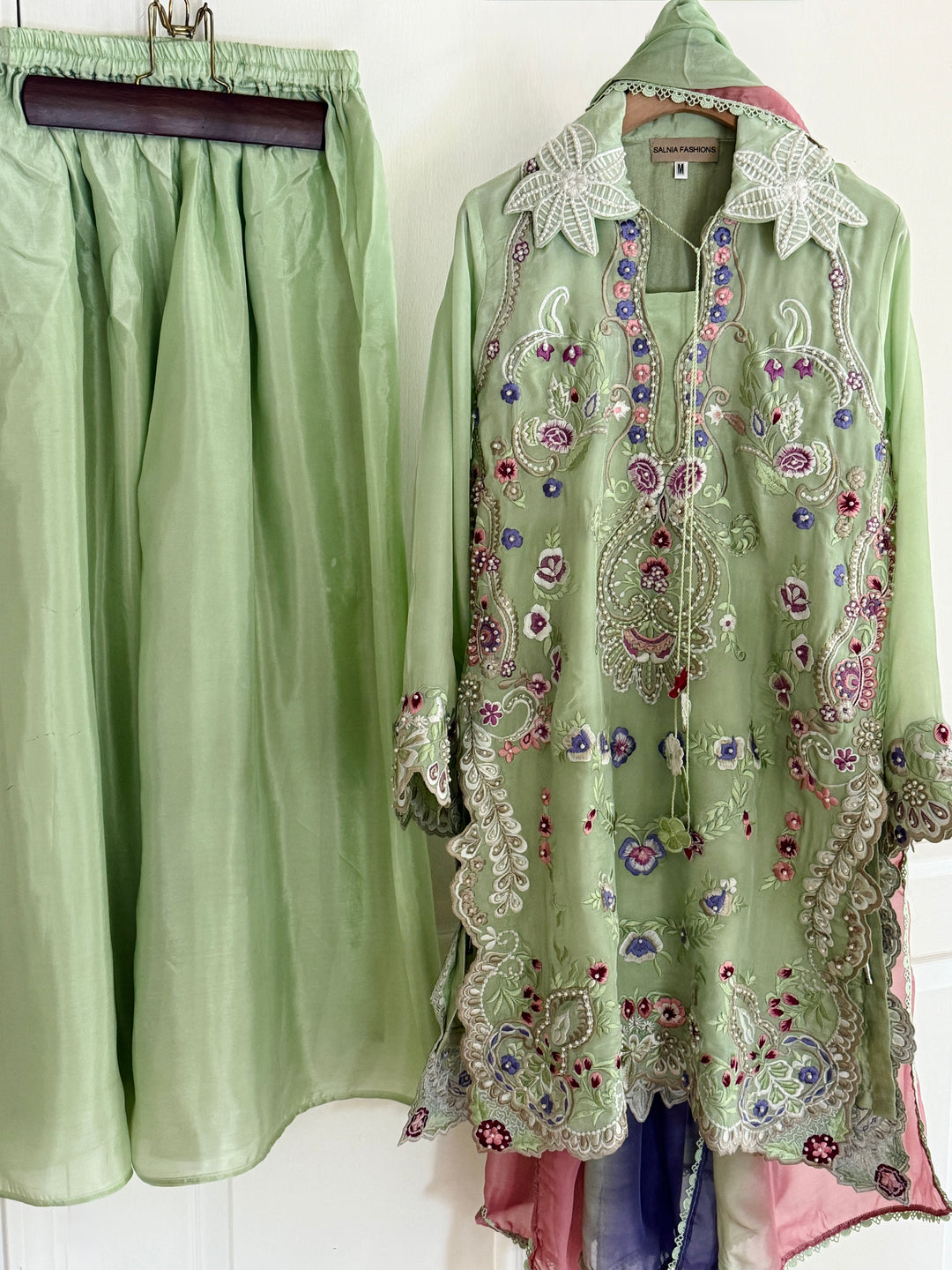 CUTWORK EMBROIDERED PURE SILK SUIT CTSH01
