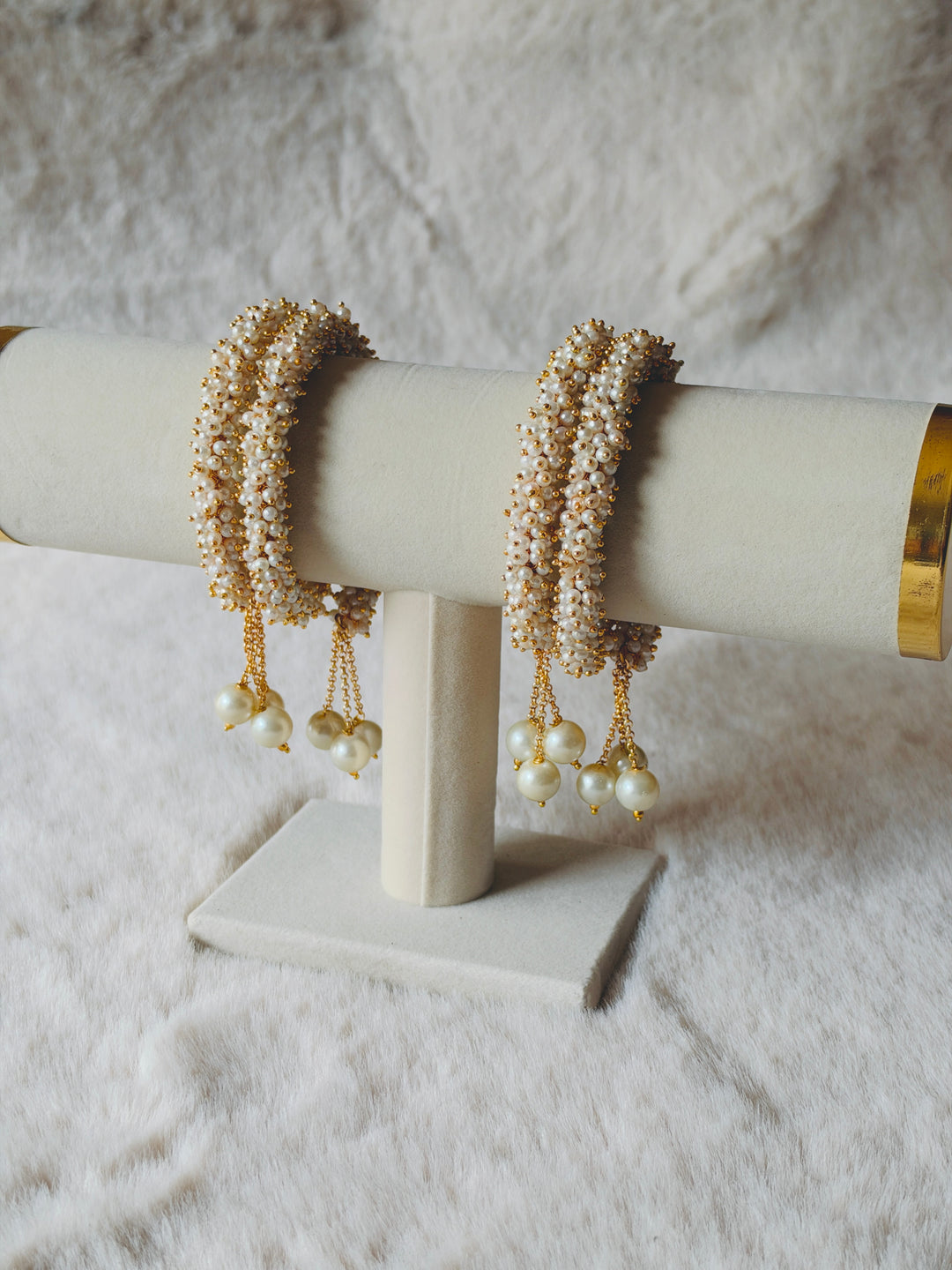 HANDCRAFTED PEARL CLUSTER BANGLES WITH PEARL LATKAN PCSF02