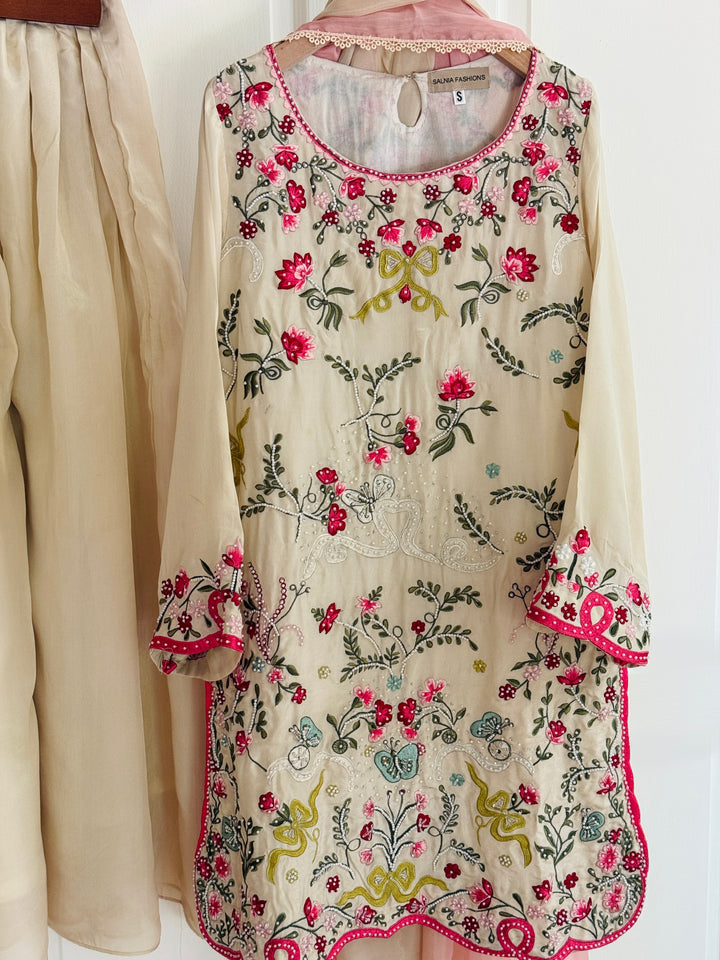 CUTWORK EMBROIDERED PURE SILK SUIT CTSH02