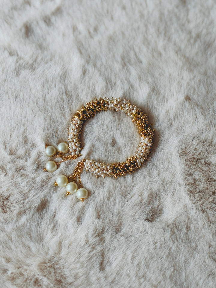 HANDCRAFTED PEARL CLUSTER BANGLES WITH PEARL LATKAN PCSF03