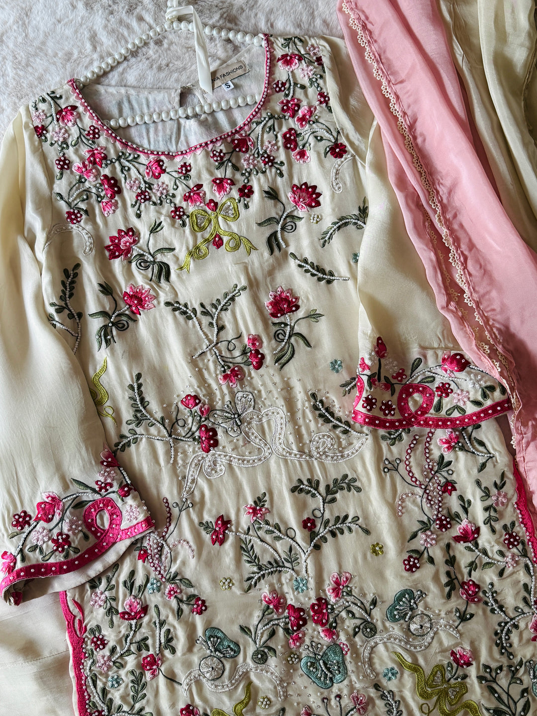 CUTWORK EMBROIDERED PURE SILK SUIT CTSH02