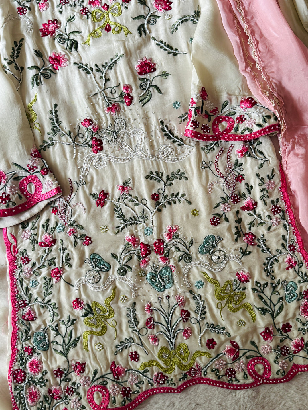 CUTWORK EMBROIDERED PURE SILK SUIT CTSH02