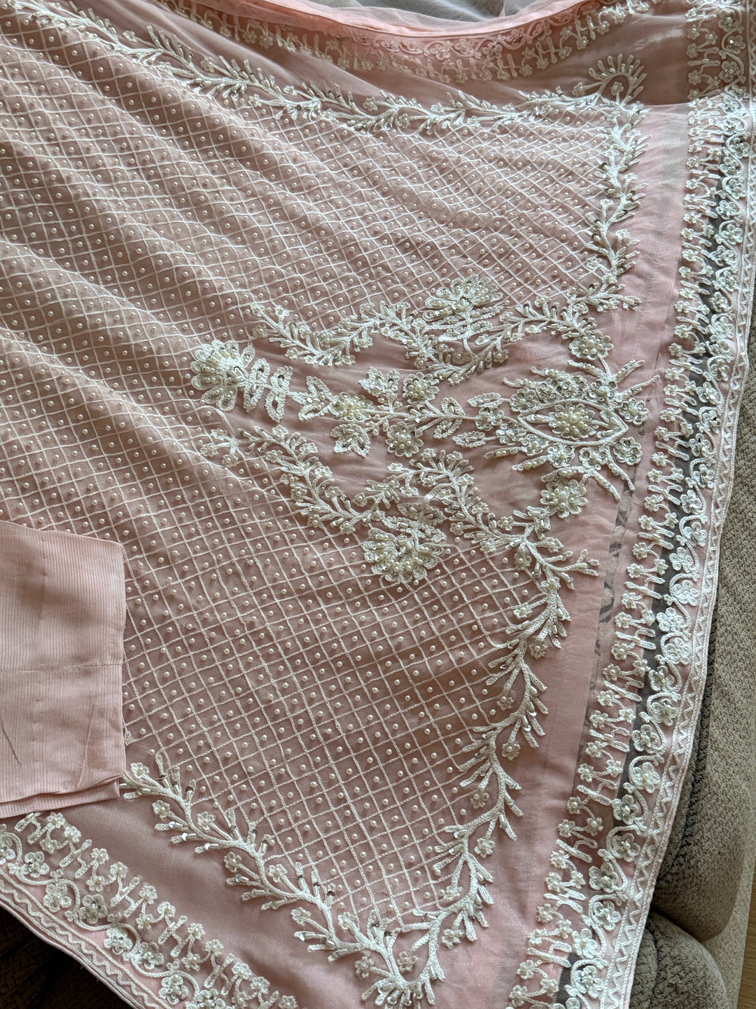 HEAVY PARTYWEAR PEARLWORK SUIT ALPW04