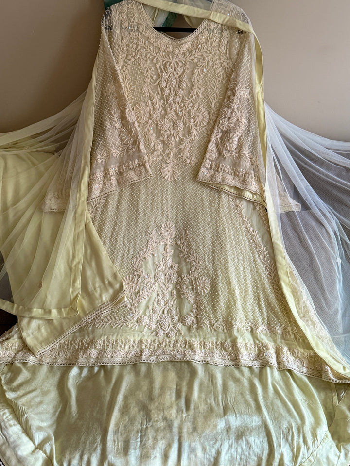 HEAVY PARTYWEAR PEARLWORK SUIT ALPW05