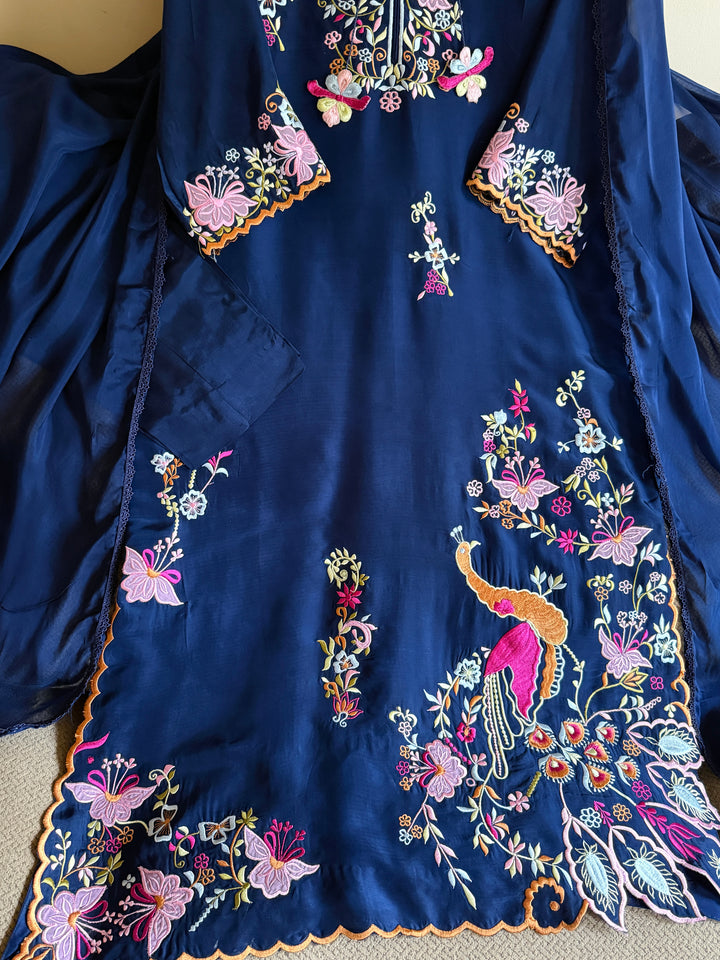 APPLIQUE EMBROIDERED SILK KAFTAN SFKF45