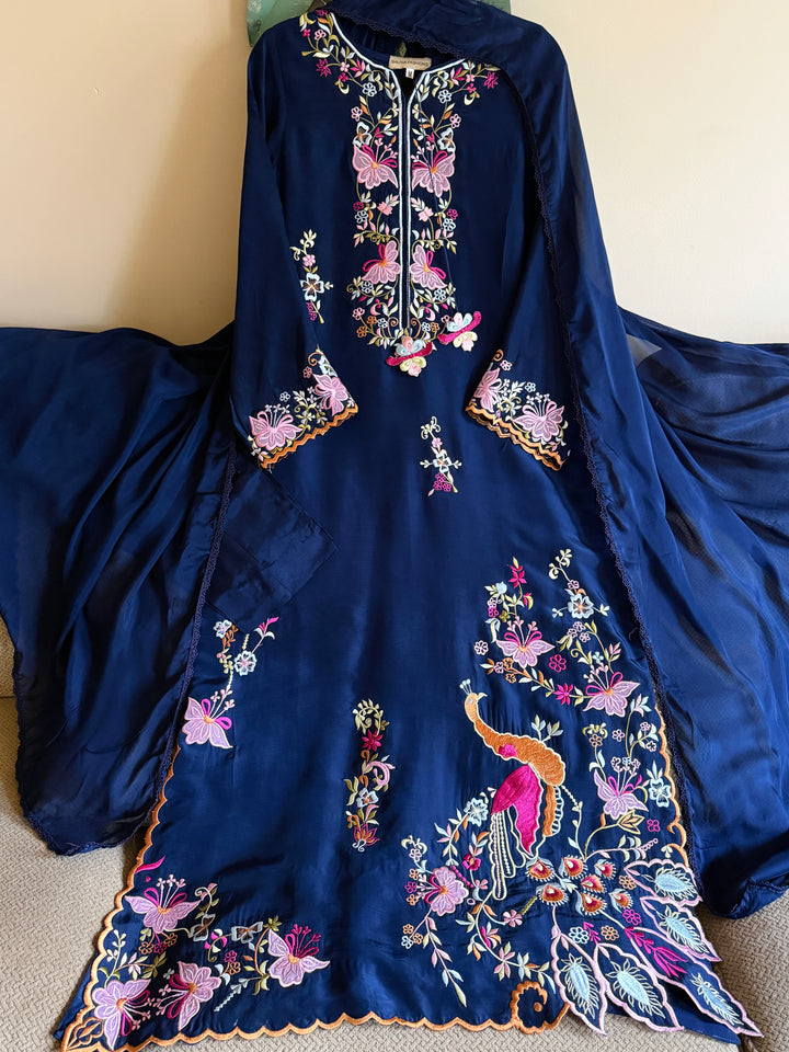APPLIQUE EMBROIDERED SILK KAFTAN SFKF45
