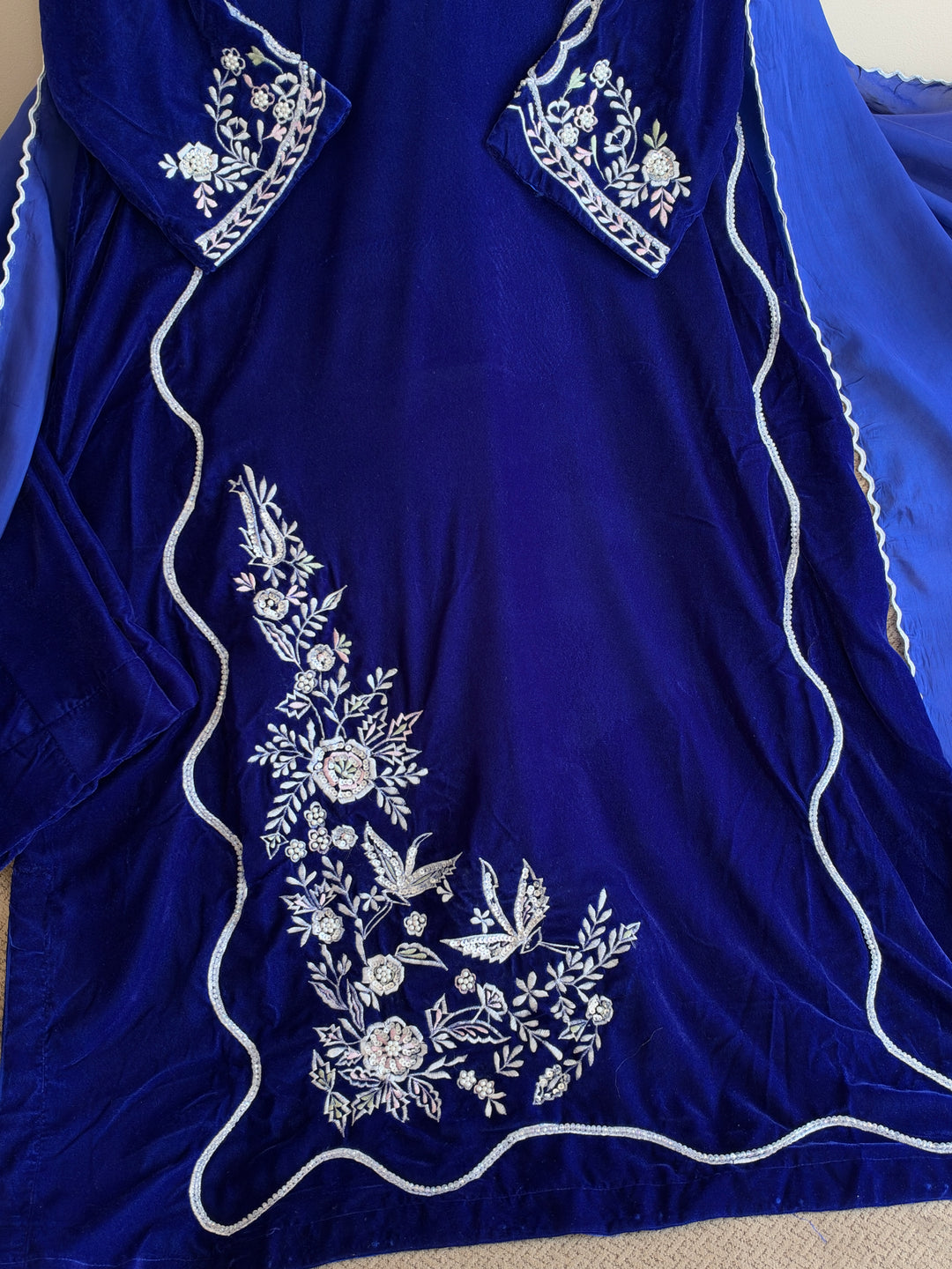 HANDWORK EMBROIDERED VELVET KAFTAN SFKF04