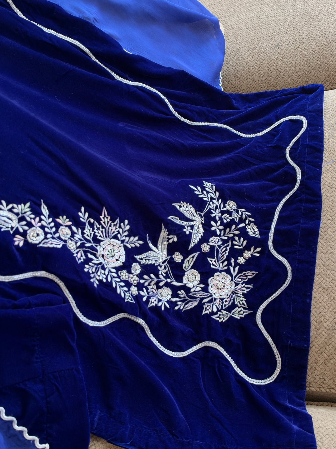 HANDWORK EMBROIDERED VELVET KAFTAN SFKF04