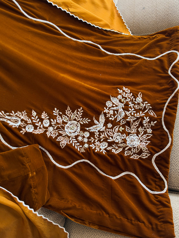 HANDWORK EMBROIDERED VELVET KAFTAN SFKF03