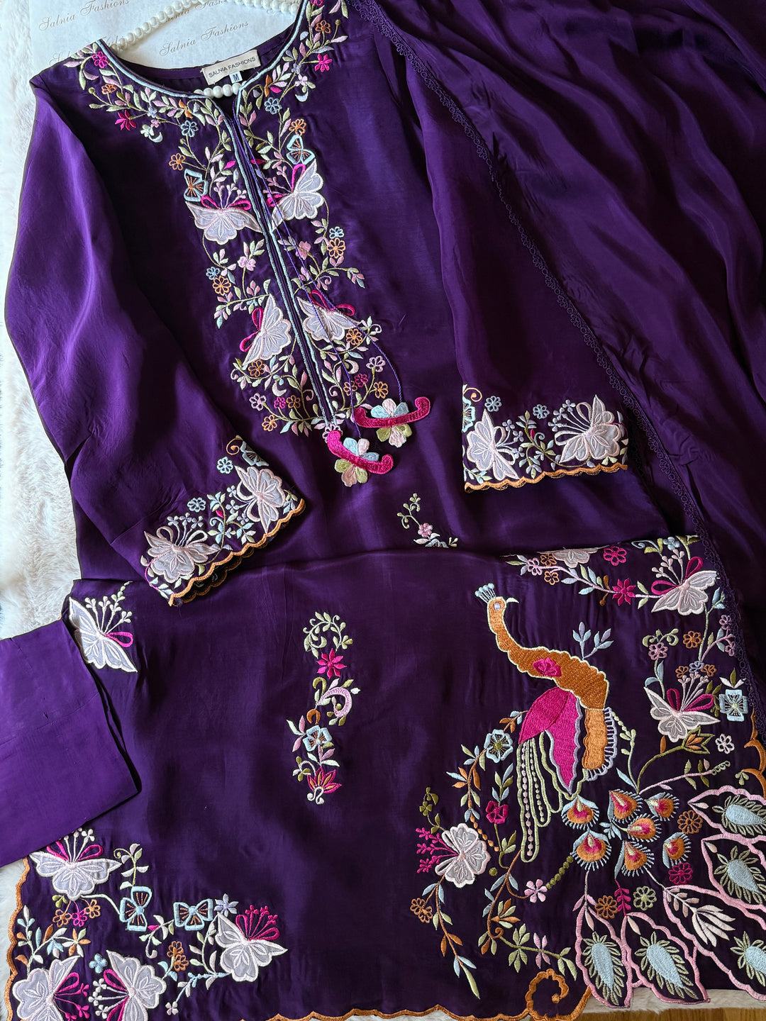 APPLIQUE EMBROIDERED SILK KAFTAN SFKF46