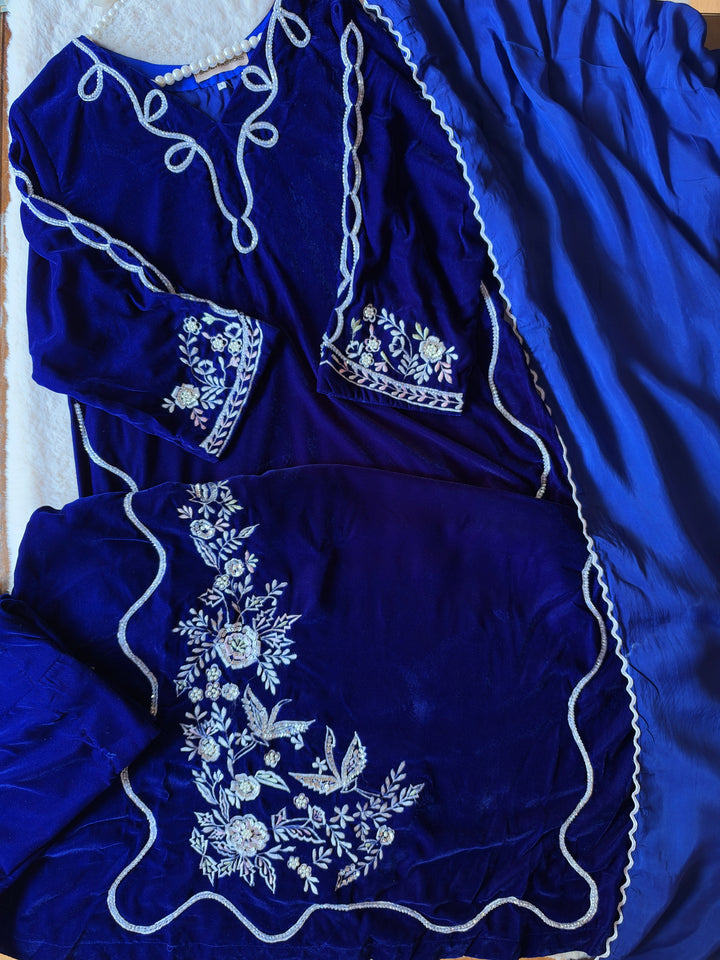 HANDWORK EMBROIDERED VELVET KAFTAN SFKF04