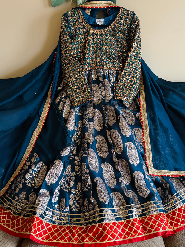 HUSSAIN REHAR COUTURE INSPIRED FROCK HUSF01