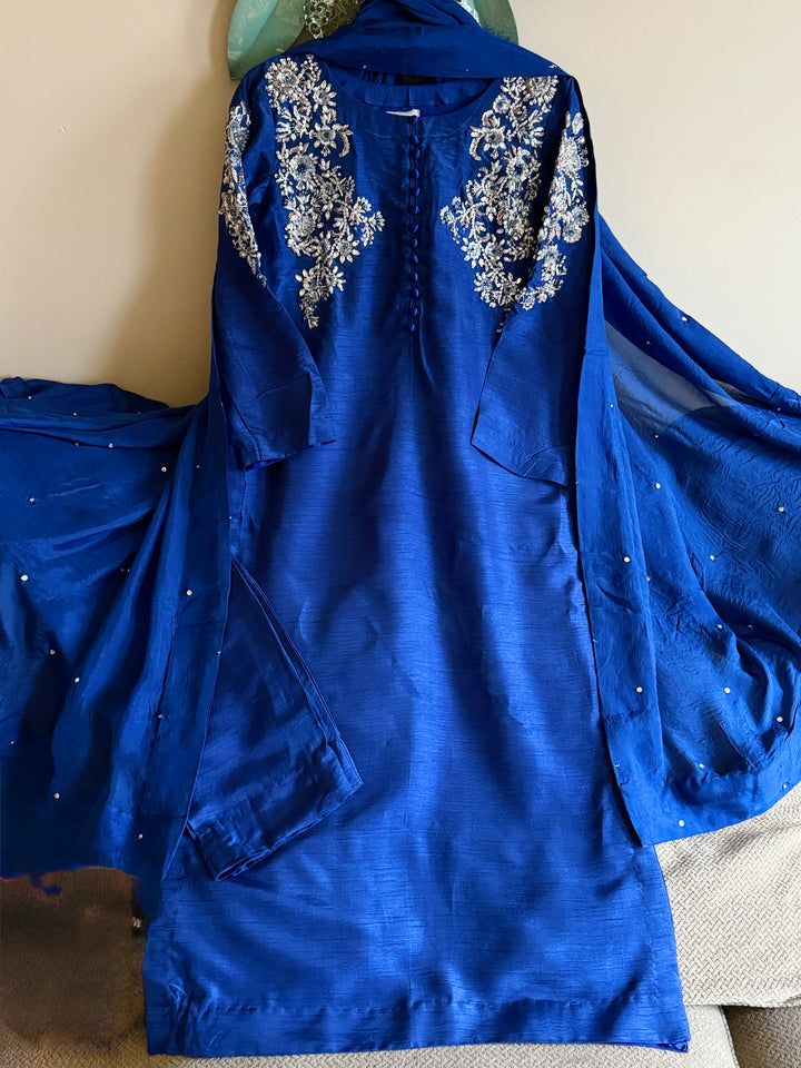 CUSTOM SERIES PARTYWEAR SUIT CSSF01