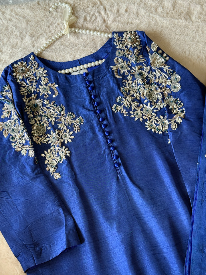 CUSTOM SERIES PARTYWEAR SUIT CSSF01