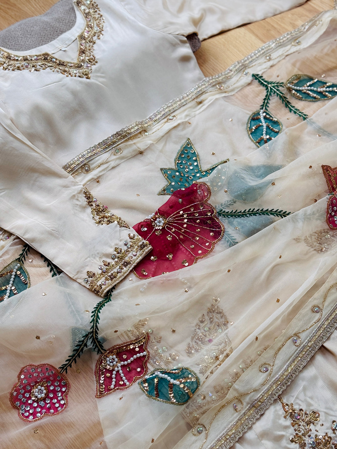 HEAVY PARTYWEAR SHARARA SET SFNQ01